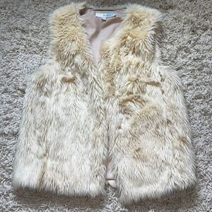 Boden women faux fur cream colored vest UK 8 US 4 Small EUC